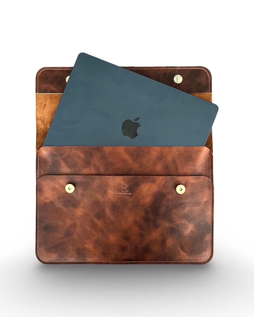 Hakiki Deri MacBook Kılıfı 13-14 İnç – Gerçek Deri Premium MacBook Çantası, MacBook Air, MacBook Pro - Mess Collection (taba 13/14 inç)
