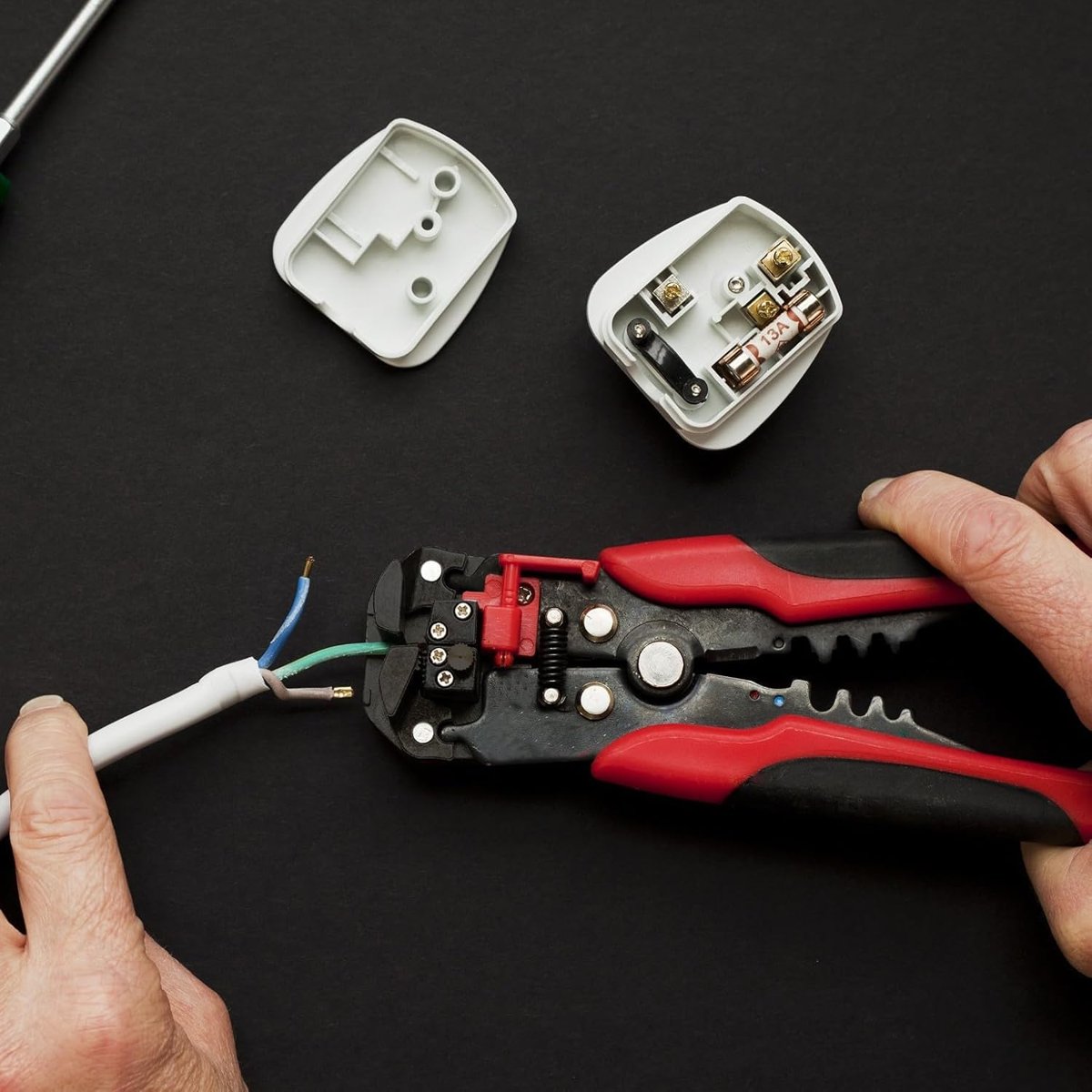 AEE® 5’i 1 Arada Otomatik Kablo Soyucu, Kesici, Kıvırıcı ve Pabuç Sıkma Pensesi | Automatic Wire Stripper & Crimper – 0.2-6 mm² Ayarlanabilir Soyma Uzunluğu, Ergonomik Tutma Kolu Asorti