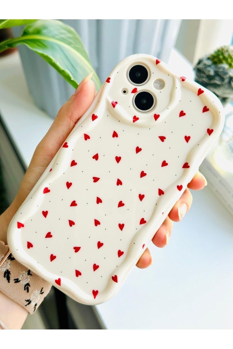 Go Aksesuar Iphone 13 Ve 14 ile Uyumlu Kırmızı Kalpler Baskı Desenli Silikon Kılıf