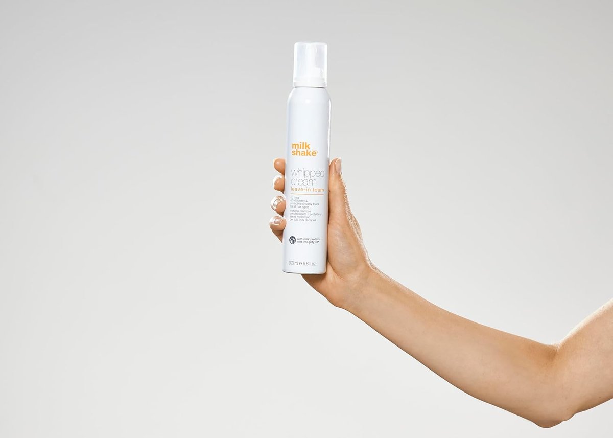 MILK SHAKE CONDITIONER WHIPPED 200 ML TÜM SAÇ TİPLERİ İÇİN DURULANMAYAN BAKIM KÖPÜĞÜ