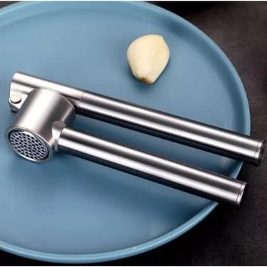 Arslan Group - Paslanmaz Çelik Sarımsak Presi – Sarımsak Kesici ve Ezici, Sağlam Paslanmaz Çelik Saplı, Pratik Bir Mutfak Yardımcısı, 18 × 5,3 cm