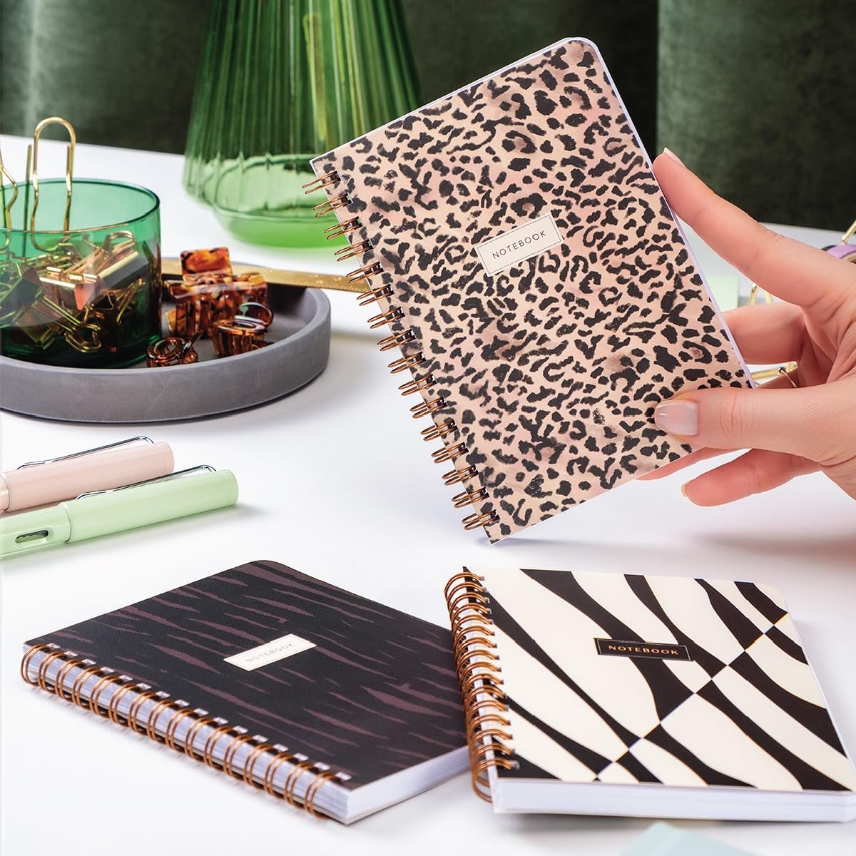 PAPERORA Cep Boy 10x14 cm Spiralli Çizgili Karton Kapak 3'lü Defter Seti Leopar