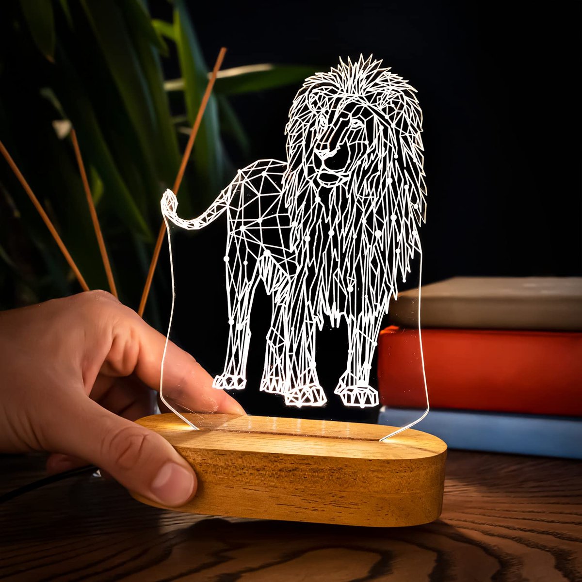 Geometrik Aslan Tasarımlı 3d Led Gece Lambası