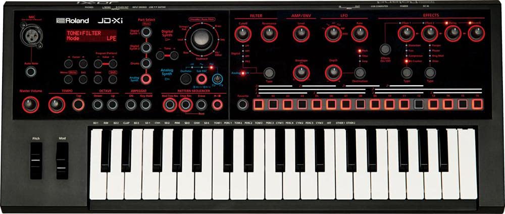 Roland Interactive Analogue/Digital Crossover Synth (JD-XI)
