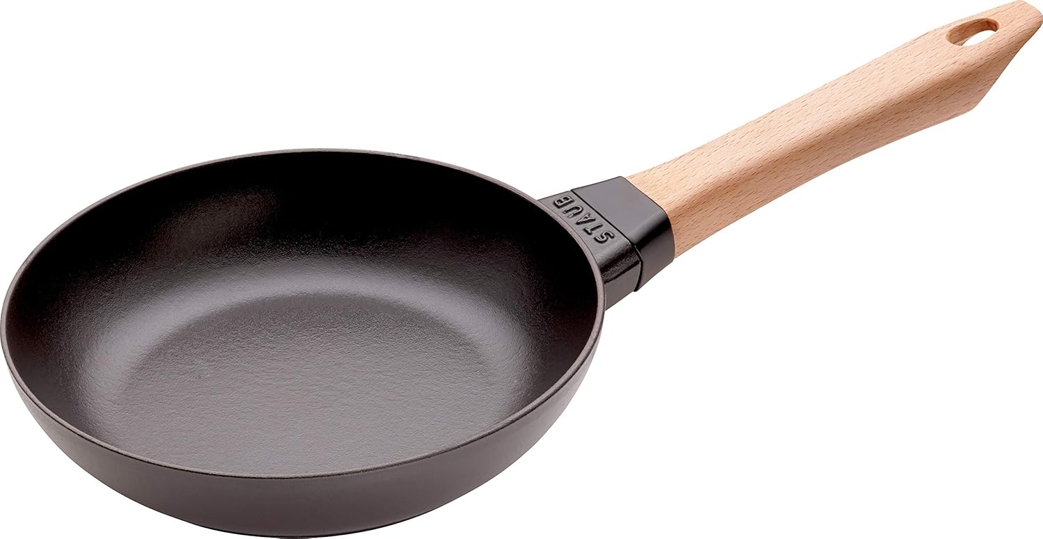 Staub Ahşap Saplı Döküm Kızartma Tavası