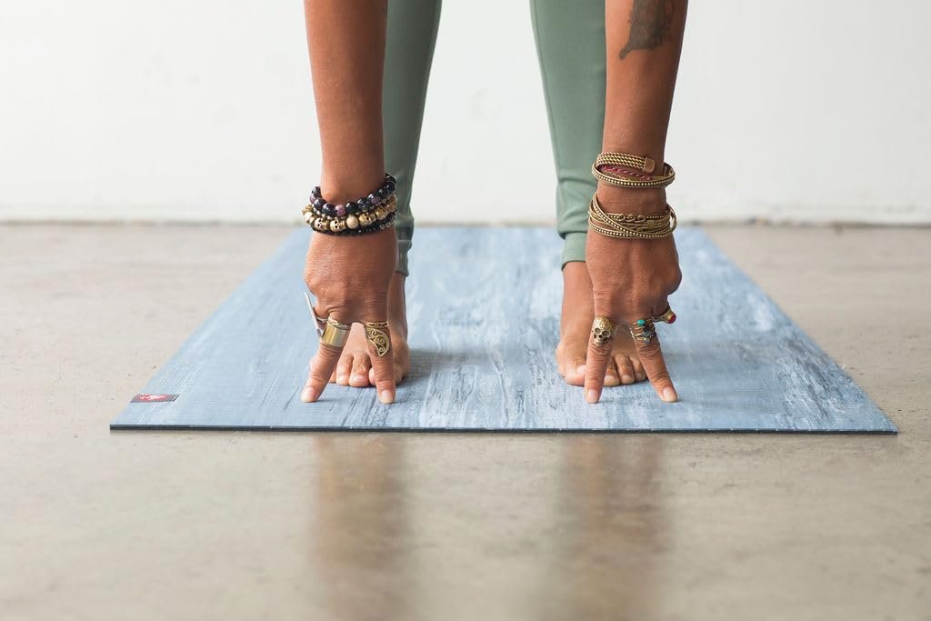 Manduka EKO Lite yoga matı - Kadınlar ve erkekler için, hafif, dayanıklı, kaymaz yüzeyli, 4 mm kalınlığında, 180 cm uzunluğunda