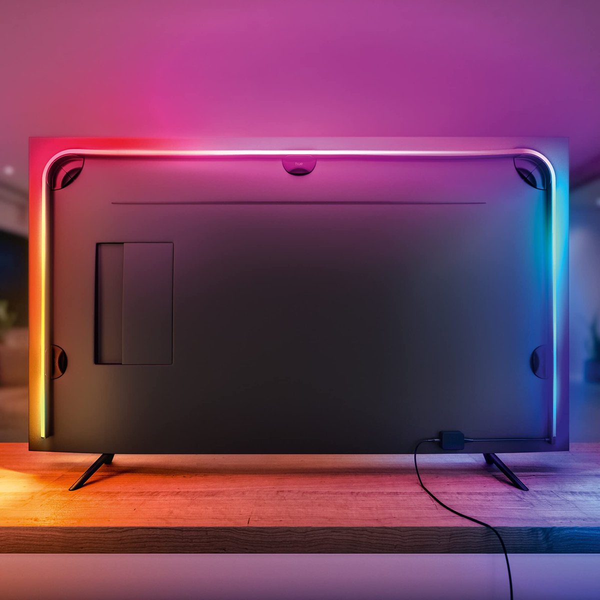 Philips Hue Lightstrip Gradient TV 65' Akıllı Renkli LED Şerit Aydınlatma - 25.000 Saat Ampul Kullanım Ömrü