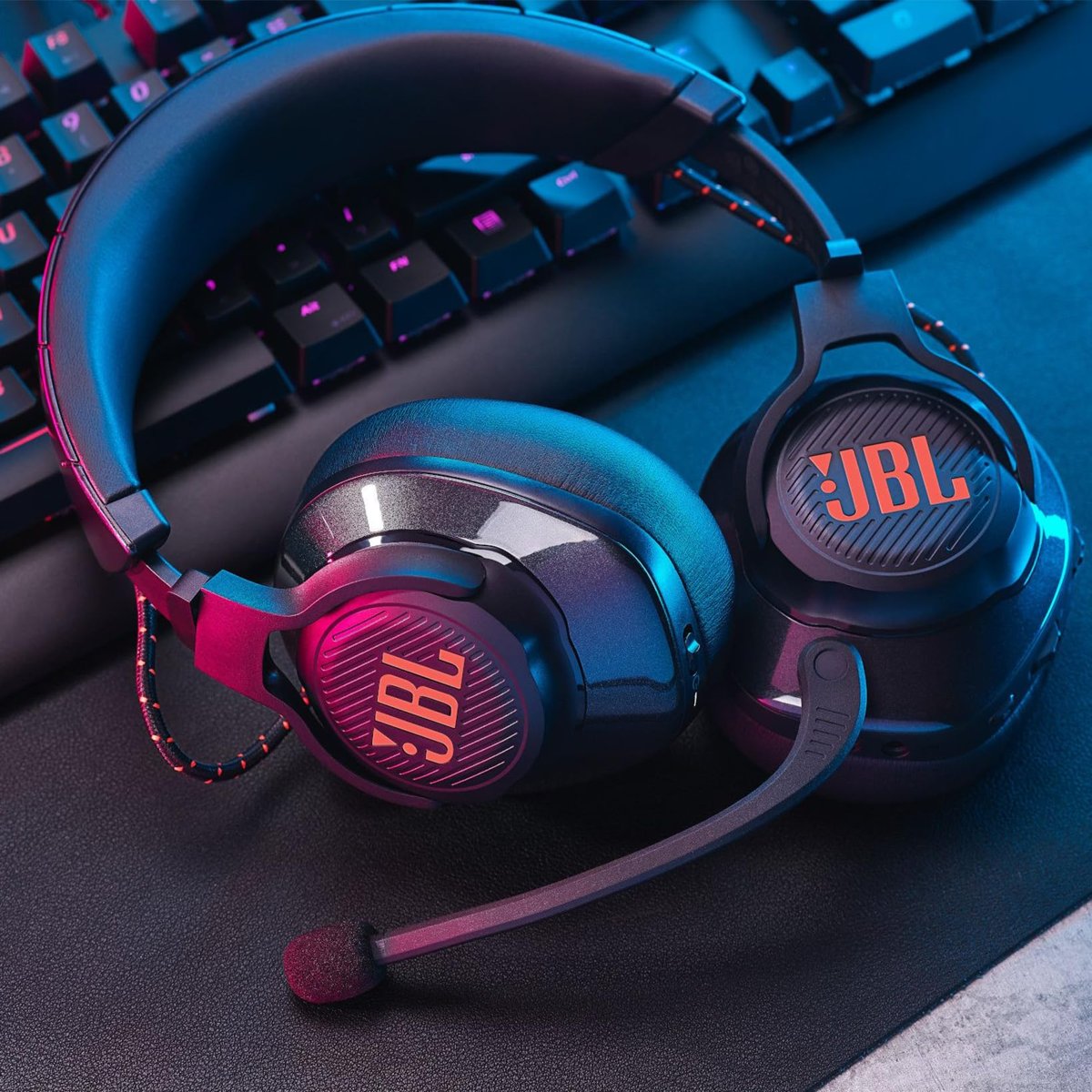 JBL Quantum 610, Gaming Kulaklık, Kablosuz,Siyah