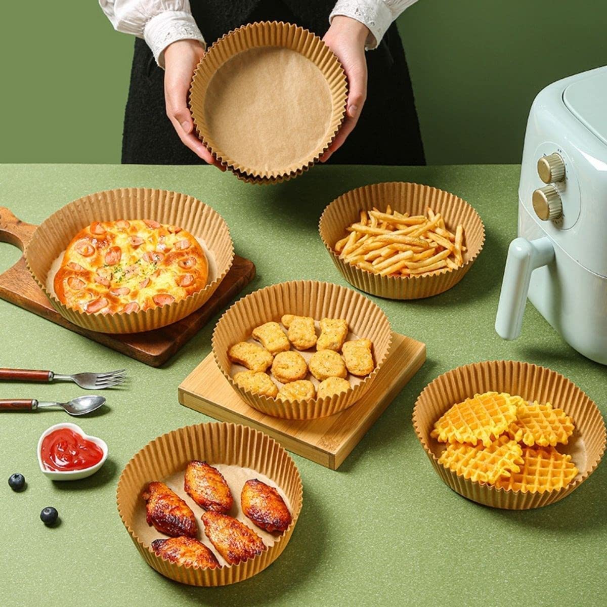 BUFFER® 200 Adet Air Fryer Pişirme Kağıdı Tek Kullanımlık Hava Fritöz Yağlı Kağıdı Yuvarlak Delikli ve Tabak Model