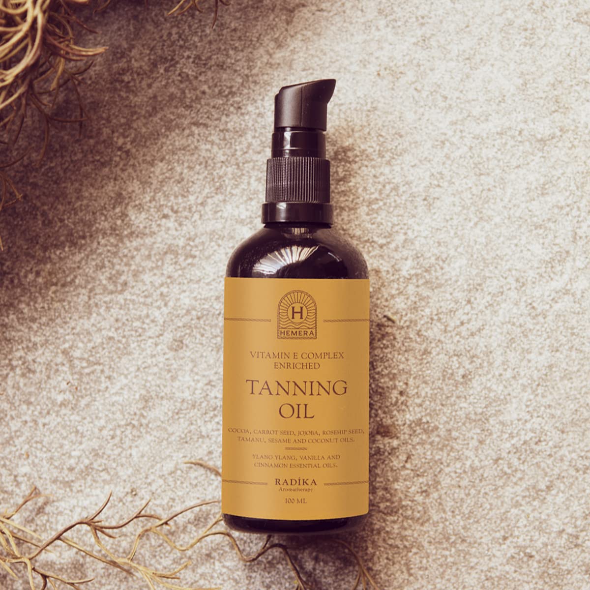 Radika Aromaterapi Doğal Bronzlaştırıcı Güneş Yağı - Yaşlanma ve Leke Karşıtı