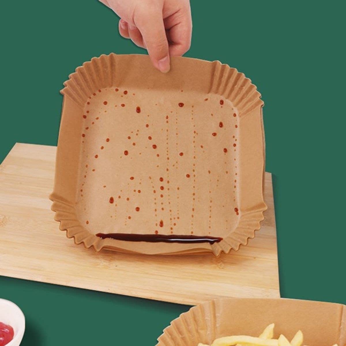 BUFFER® 50 Adet Air Fryer Pişirme Kağıdı Tek Kullanımlık Hava Fritöz Yağ Geçirmez Yapışmaz Gıda Pişirme Kağıdı Kare Tabak Model