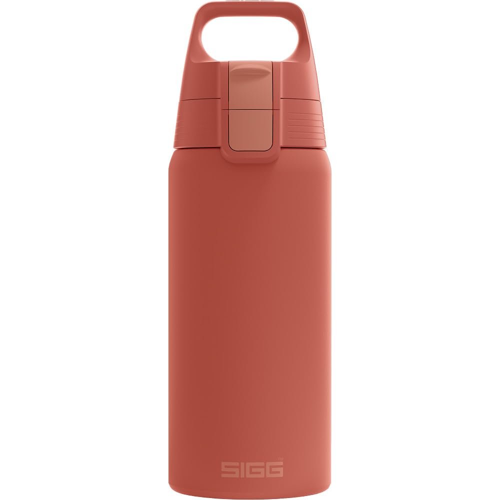 SIGG - Yalıtımlı içecek şişesi – Shield Therm One Eco Red – gazlı içecekler için uygundur – sızdırmaz, bulaşık makinesinde yıkanabilir – BPA içermez –%90 geri dönüştürülmüş paslanmaz çelik – kırmızı