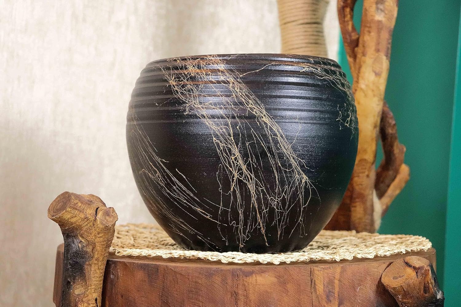 bitkitasarımı BİTKİ TASARIMI EV DEKORASYON SİYAH ÜZERİ GOLD KÜP TERRACOTA TOPRAK SAKSI SAKSILIK SALON ÇİÇEKLİK BÜYÜK BOY