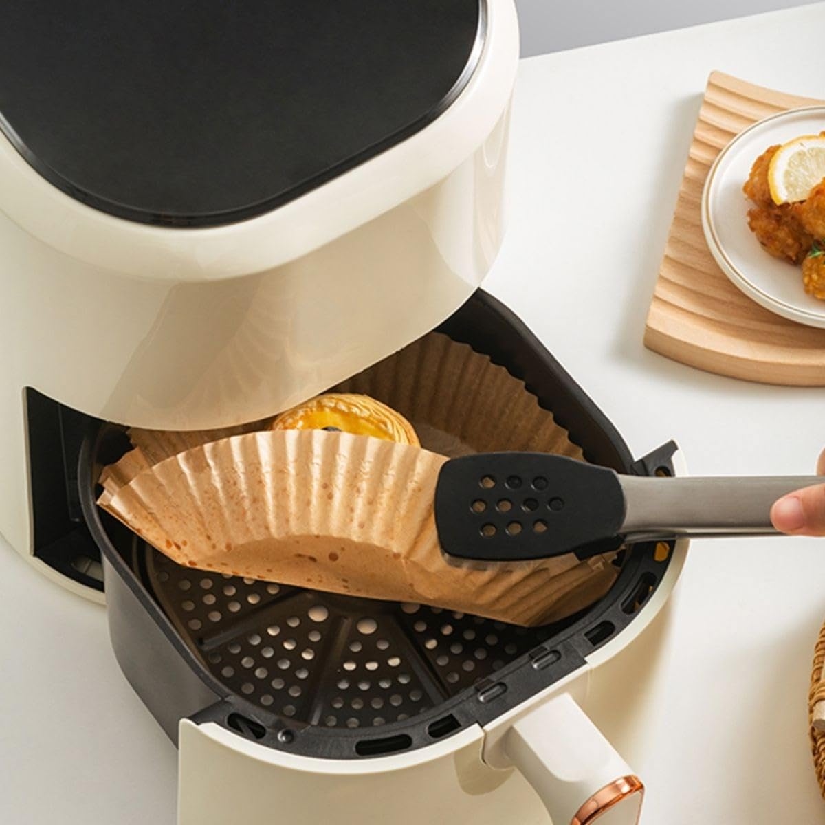 BUFFER® 50 Adet Air Fryer Pişirme Kağıdı Tek Kullanımlık Yağ Geçirmez 23 Cm Yuvarlak Pişirme Kağıdı XXL