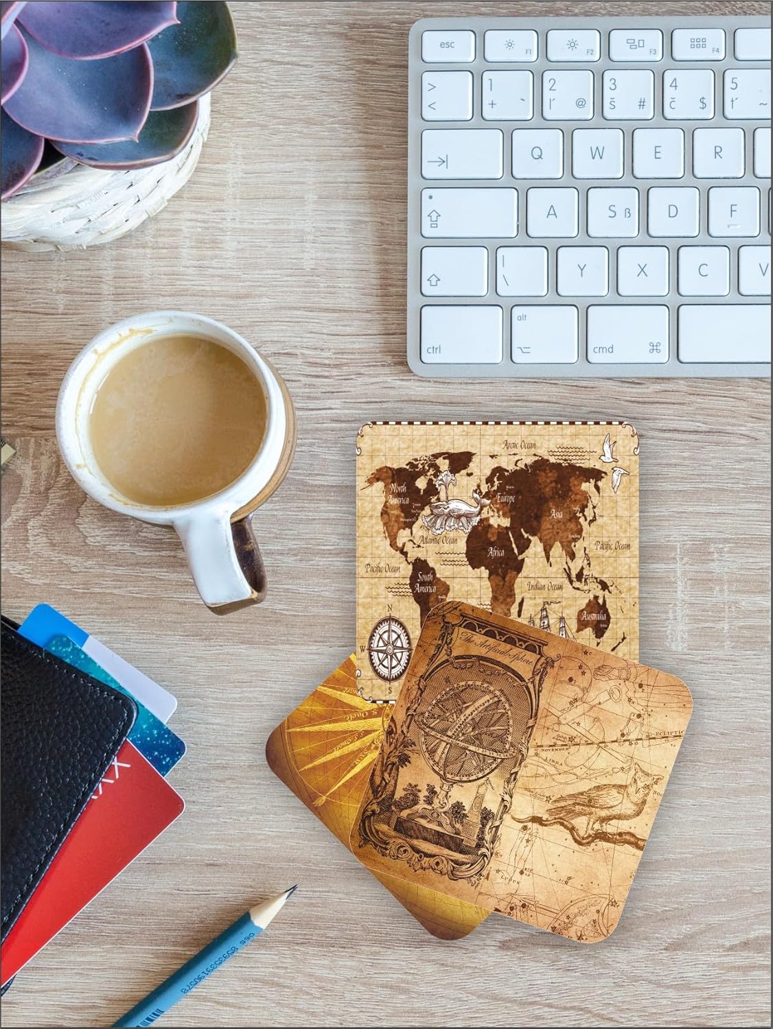 Karbonsoft Dünya Haritası Temalı Ahşap Bardak Altlığı Ahşap Baskılı Altlık 6'lı set (9 x9CM) karbonNM13