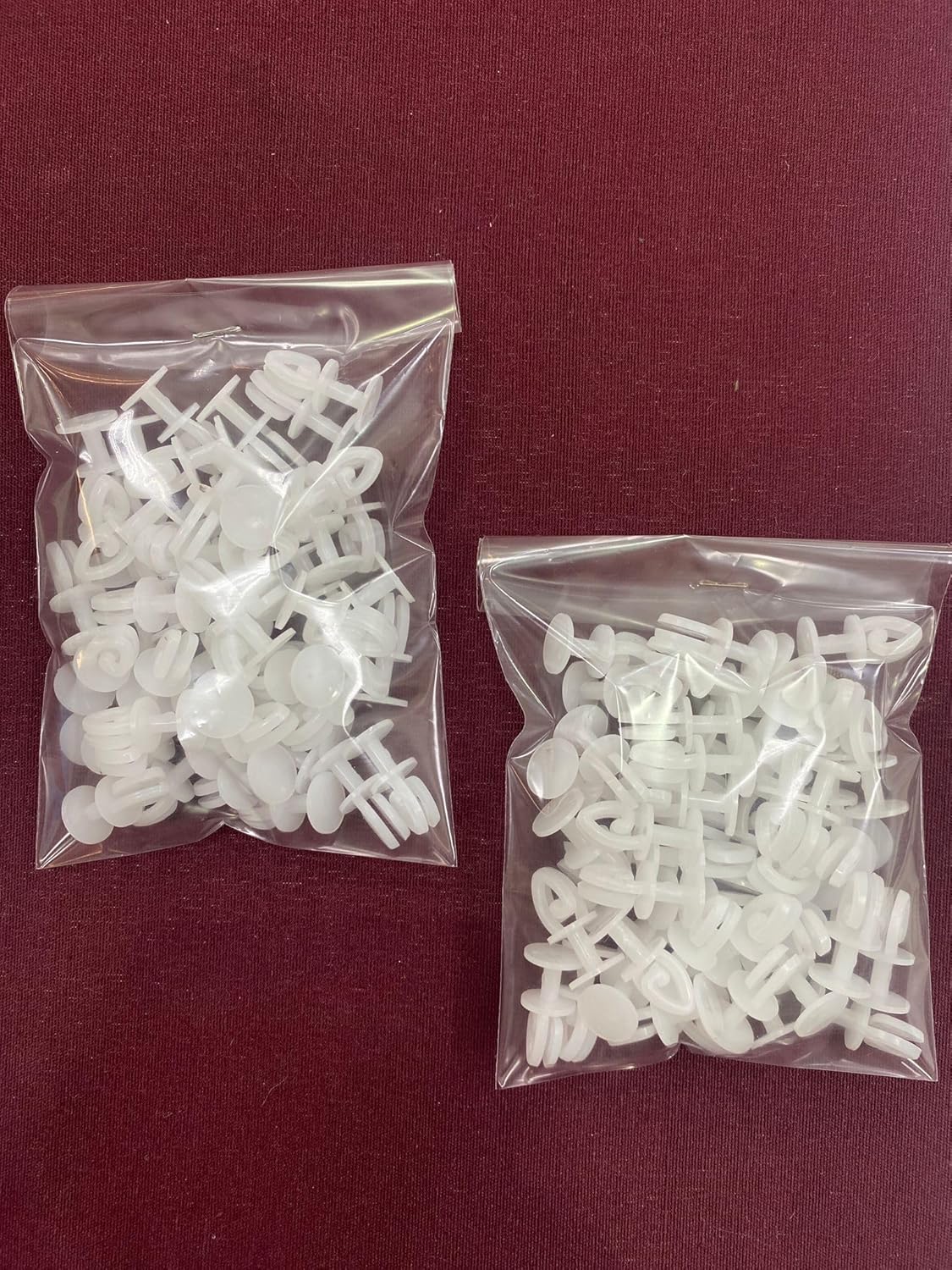 Beyazıt 50'şer Adet 2 Paket Kolay Geçmeli Korniş Düğmesi Beyaz byzt243