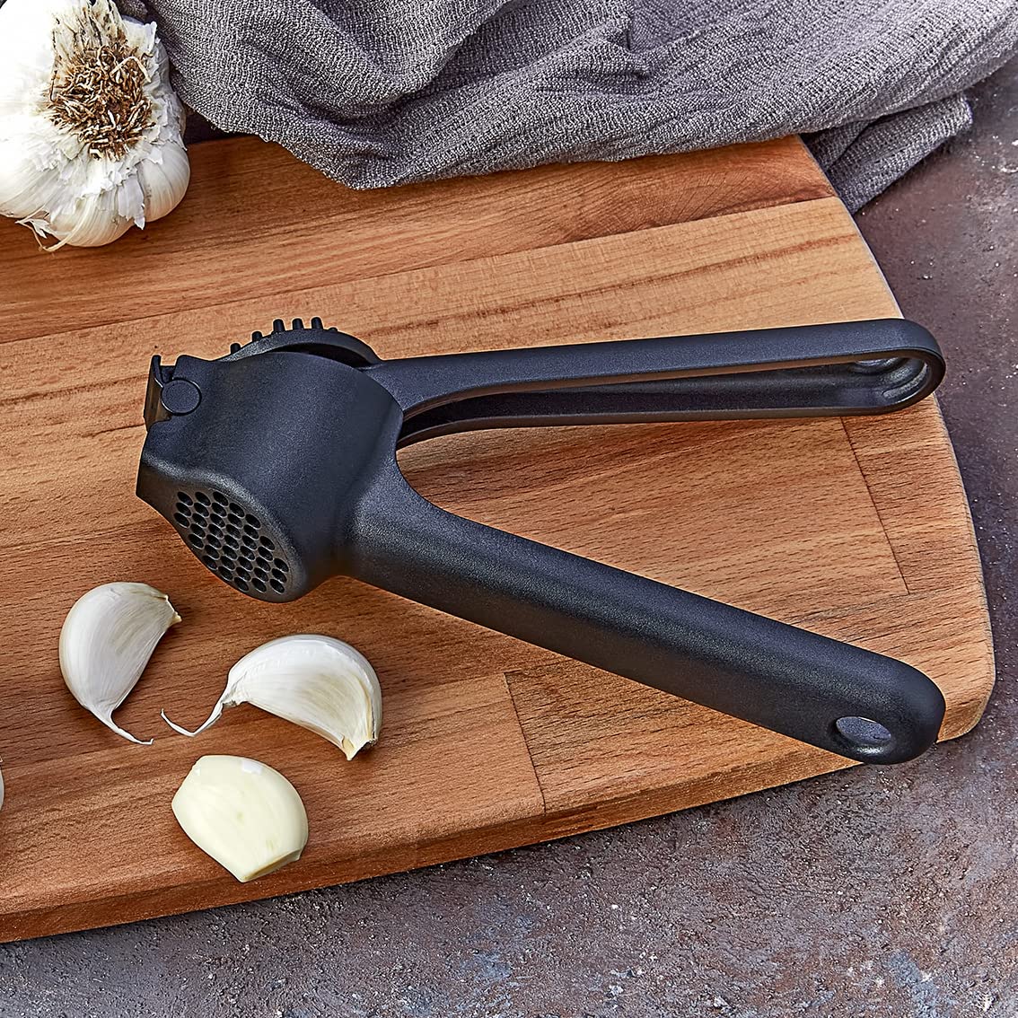 A1 Pratik Sarımsak Ezici, Press Hazneli Sarımsak Ezici Siyah