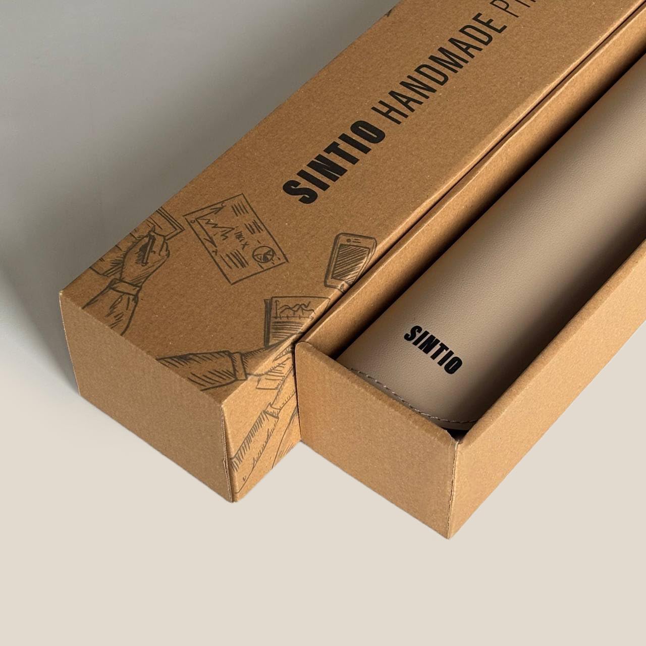 Sintio Deri Mat, Masa Pedi, Büyük Mouse Pad, Ofis için Mat, Su Geçirmez Mat, Ofis ve Ev için Deri Pedi, Gaming Masa Matı, Masaüstü için Masa Koruyucu Ped (Vizon, 90x40)