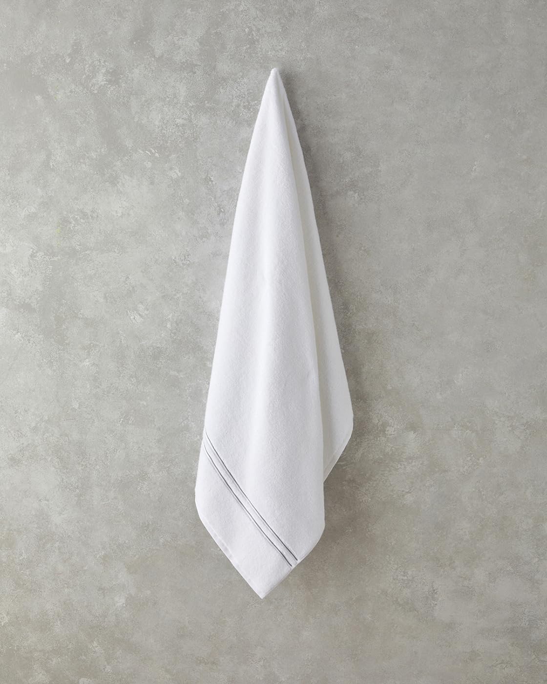 English Home Chic Stripe Pamuklu Nakışlı Banyo Havlusu 90x150 cm Beyaz