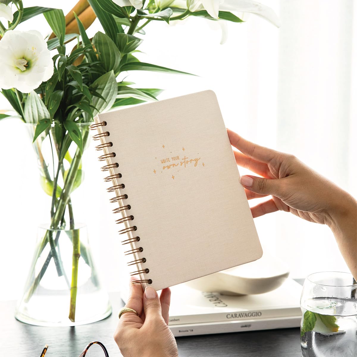 PAPERORA A5 Spiralli Sert Kapak Keten Çizgili Tarihsiz Not Defteri Krem