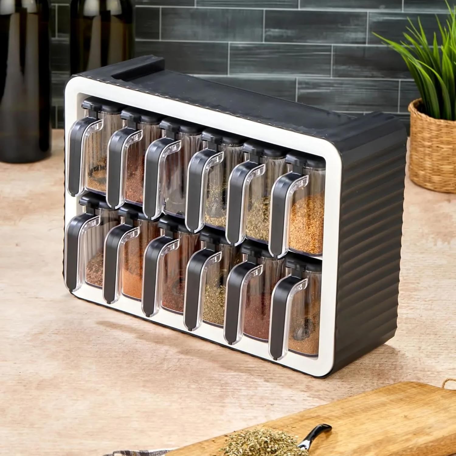 welcomein 12 li Standlı Kendinden Yapışkanlı Kapaklı Kaşıklı Baharatlık Takımı - Kulplu Baharatlık (Siyah)