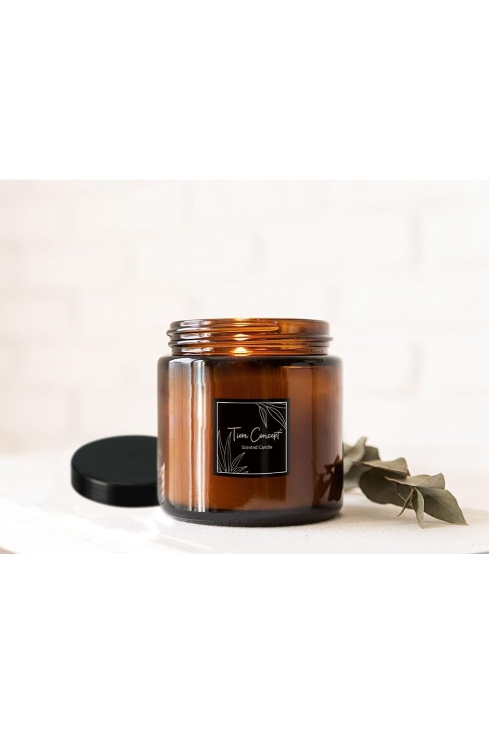 Tiem Concept Doğal Soya Mumu - 120g Vanilya Kokulu Özel Tasarım Kavanoz Mum, Kapaklı Dekoratif Amber Cam Bardak - Vegan ve Parafinsiz Kokulu Mum