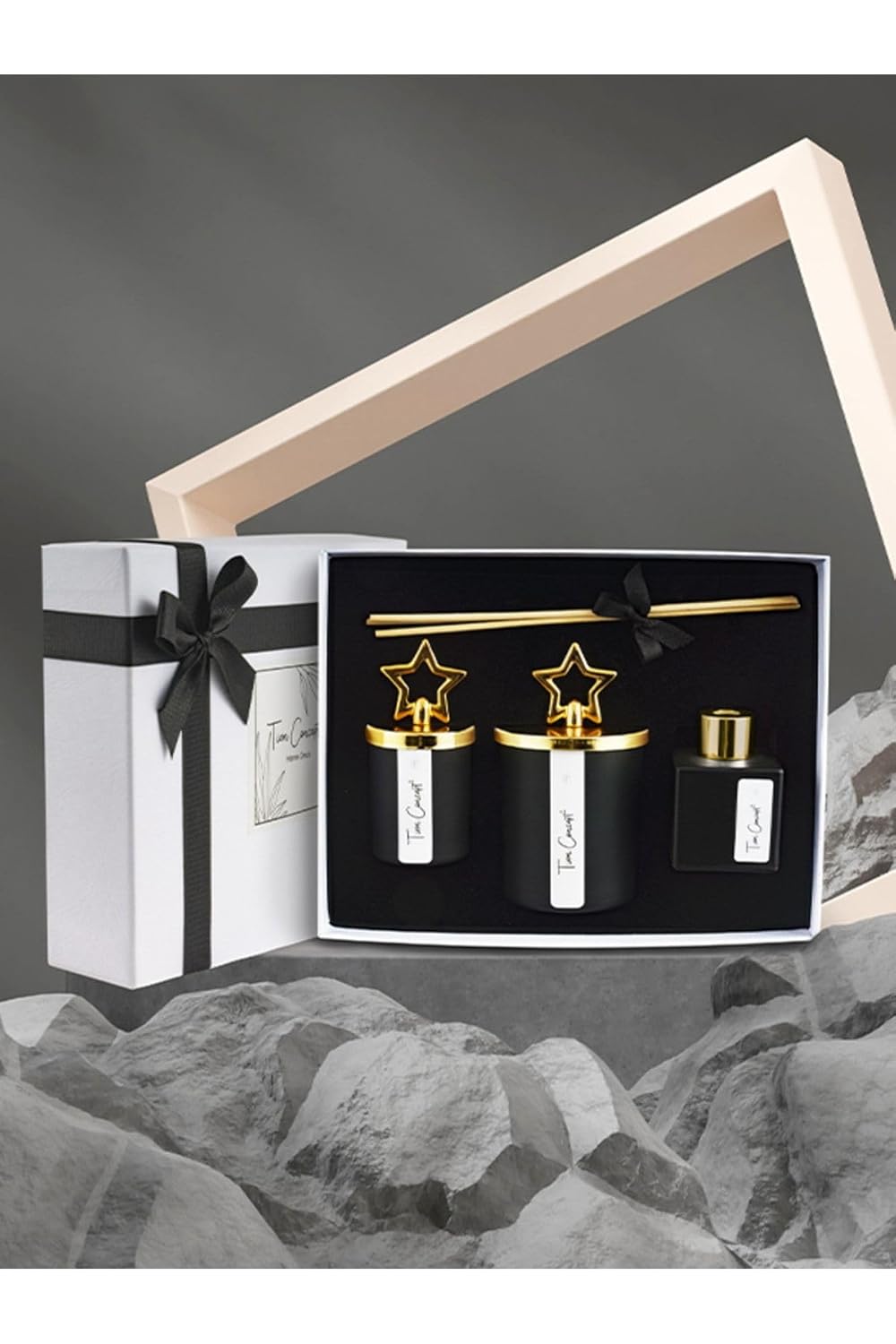 Tiem Concept Özel Tasarım Kutulu Çikolata Kokulu Gold Tepelikli 3lü Bardak Mum Ve Oda Koku Seti