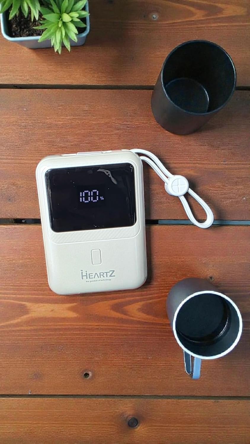 HEARTZ H21 10000 MH PD 20W ve USB 22.5W FAST HIZLI ŞARJ DAHİLİ TYPE C VE LİGHTNİNG KABLOLU DÜNYA STANDARTLARINA UYGUN POLYMER BATARYA BİREBİR AMPER LCD GÖSTERGELİ POWERBANK