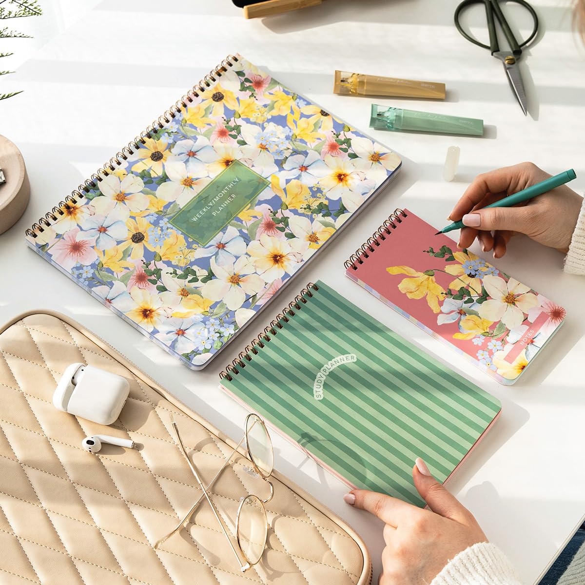 PAPERORA A4 Haftalık Ve Günlük 3’lü Masaüstü Süresiz Planlayıcı Set – Çiçekler