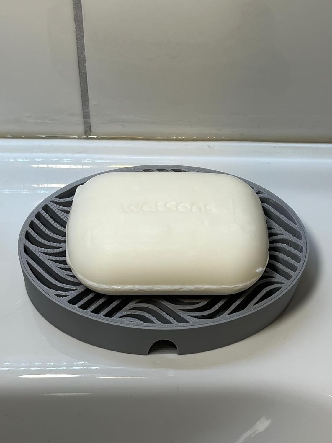 Modern Tarzda Su Tutmaz Su Giderli Oval Plastik Katı Sabunluk (gri)