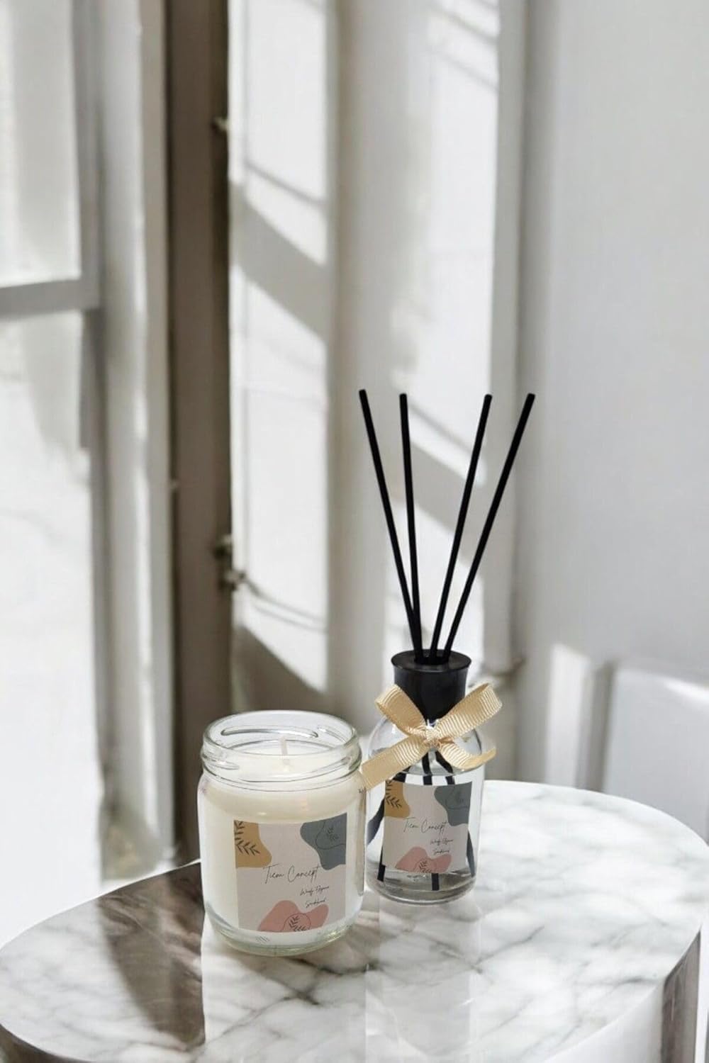 Sandal Ağacı Kokulu Kavanoz Mum ve 100 ML Oda Kokusu Seti