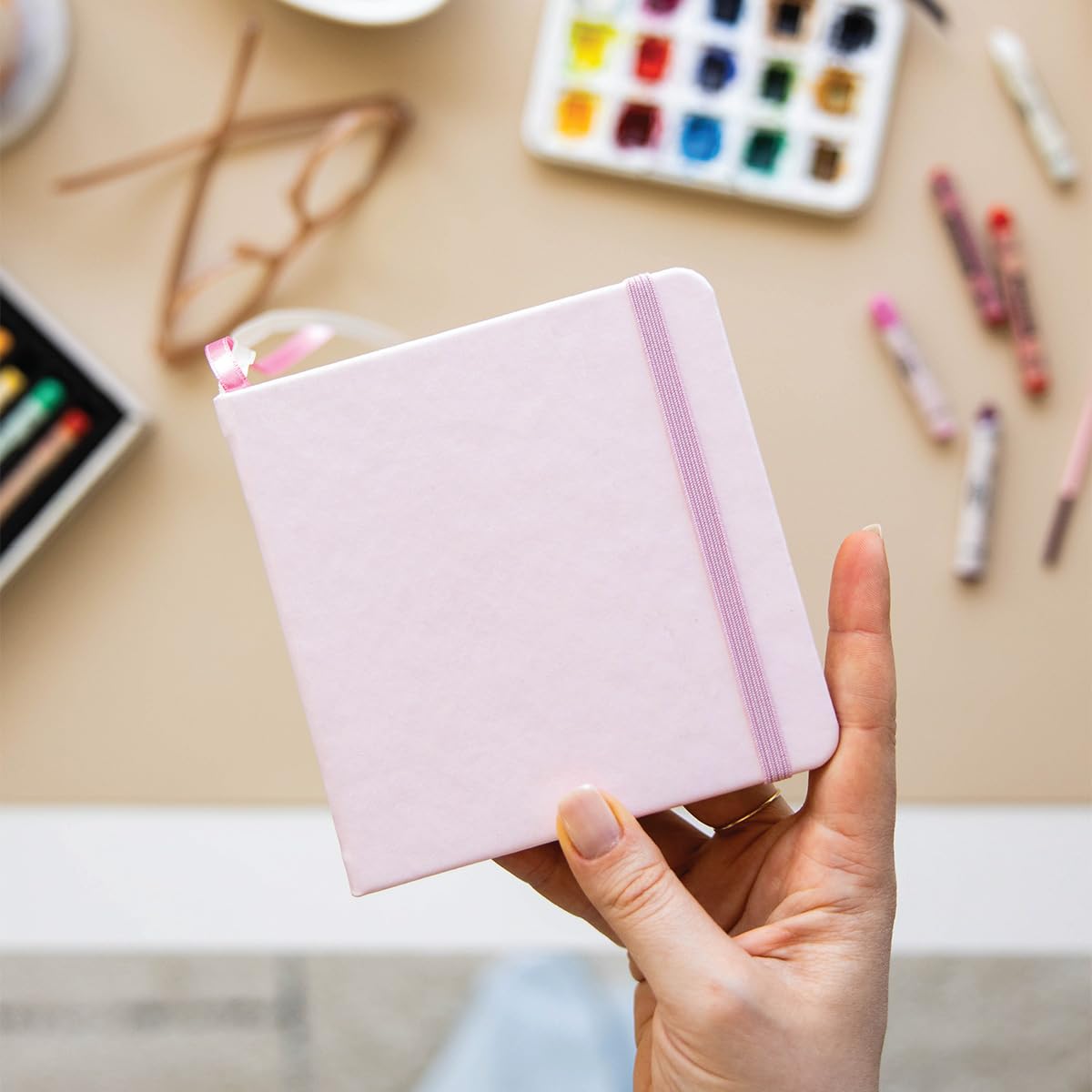 12x12 cm Sert Kapak 80 Yaprak 140 gr. Eskiz Defteri - Sketch Book - Pembe