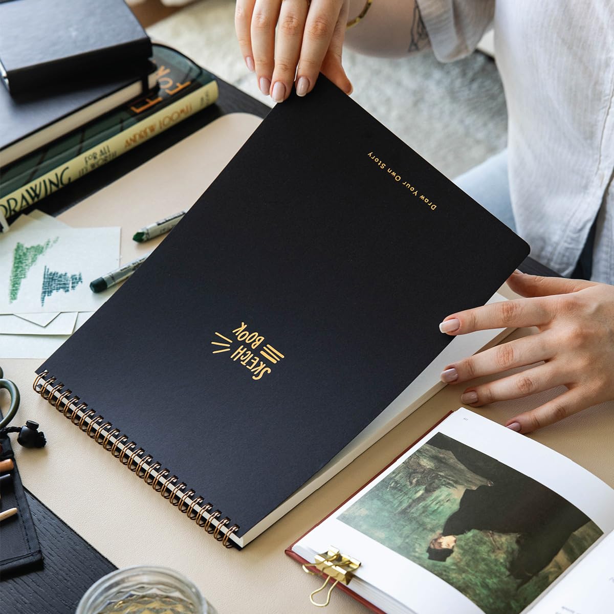 A4 Siyah Kraft Kapak Eskiz Defteri 60 Yaprak 140 gr. Perforajlı Sketch Book