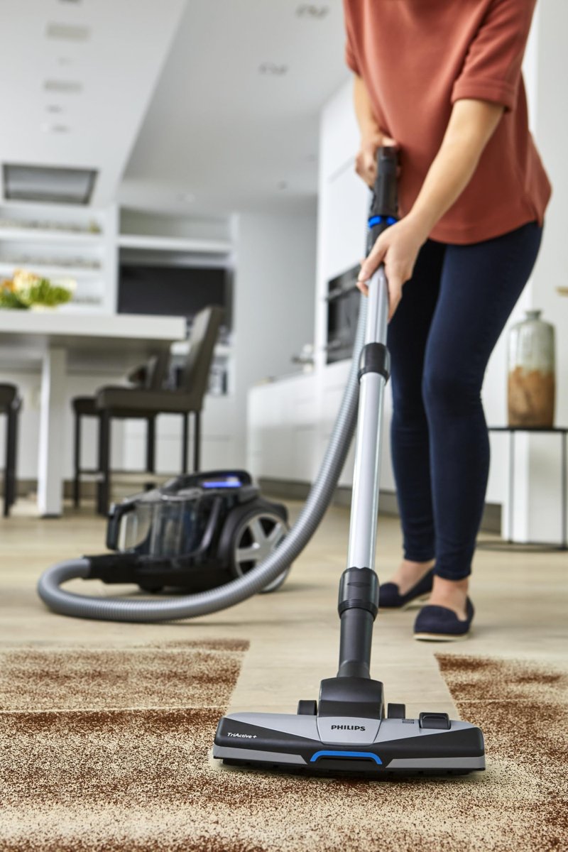 PHILIPS PowerPro Max Torbasız Elektrikli Süpürge - 900W, PowerCyclone 8, Alerji Kilidi, HEPA 13 Filtre, TriActive+ Başlık, Dijital Güç Kontrolü (FC9749/07)