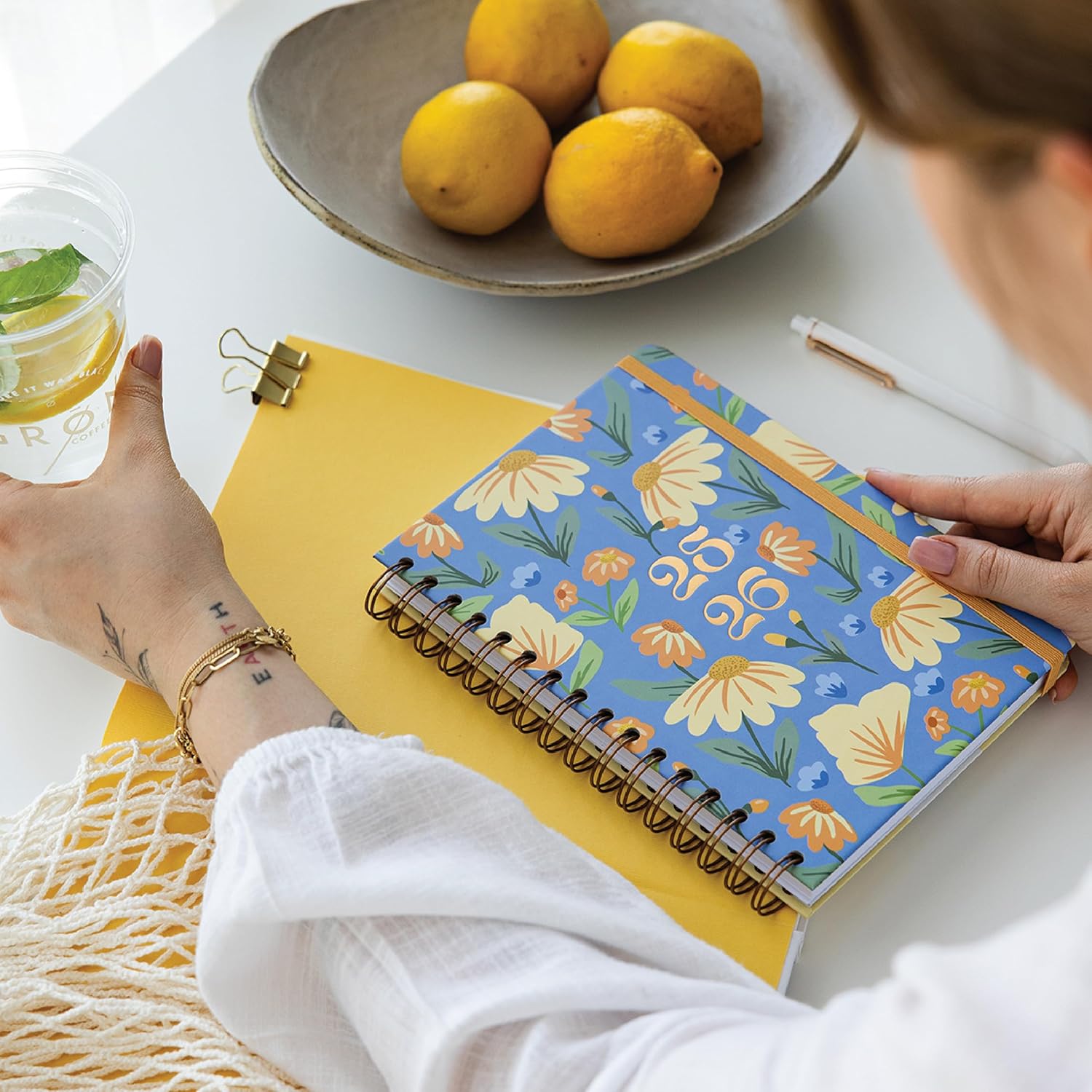 2025-2026 A5 Spiralli 16 Aylık Akademik Ajanda - Çiçekler