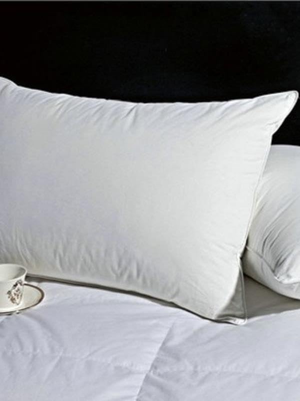 %100 Kaz Tüyü Yastık 50x70 cm – Antibakteriyel, Pamuklu Kılıf, 650 gr Hafif ve Dayanıklı, Yıkanabilir
