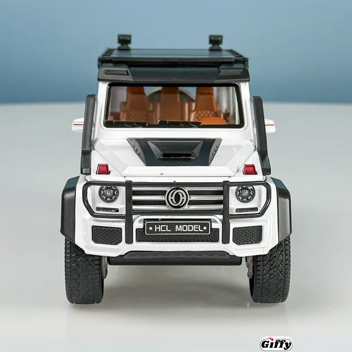 Mercedes G Seri Arazi Aracı Die Cast Model Kutulu Buhar Atan Çek Bırak Full Fonksiyon Kapıları Açılan 1:22 Ölçek Model Araba Kutulu Koleksiyonluk Ürün (Beyaz)