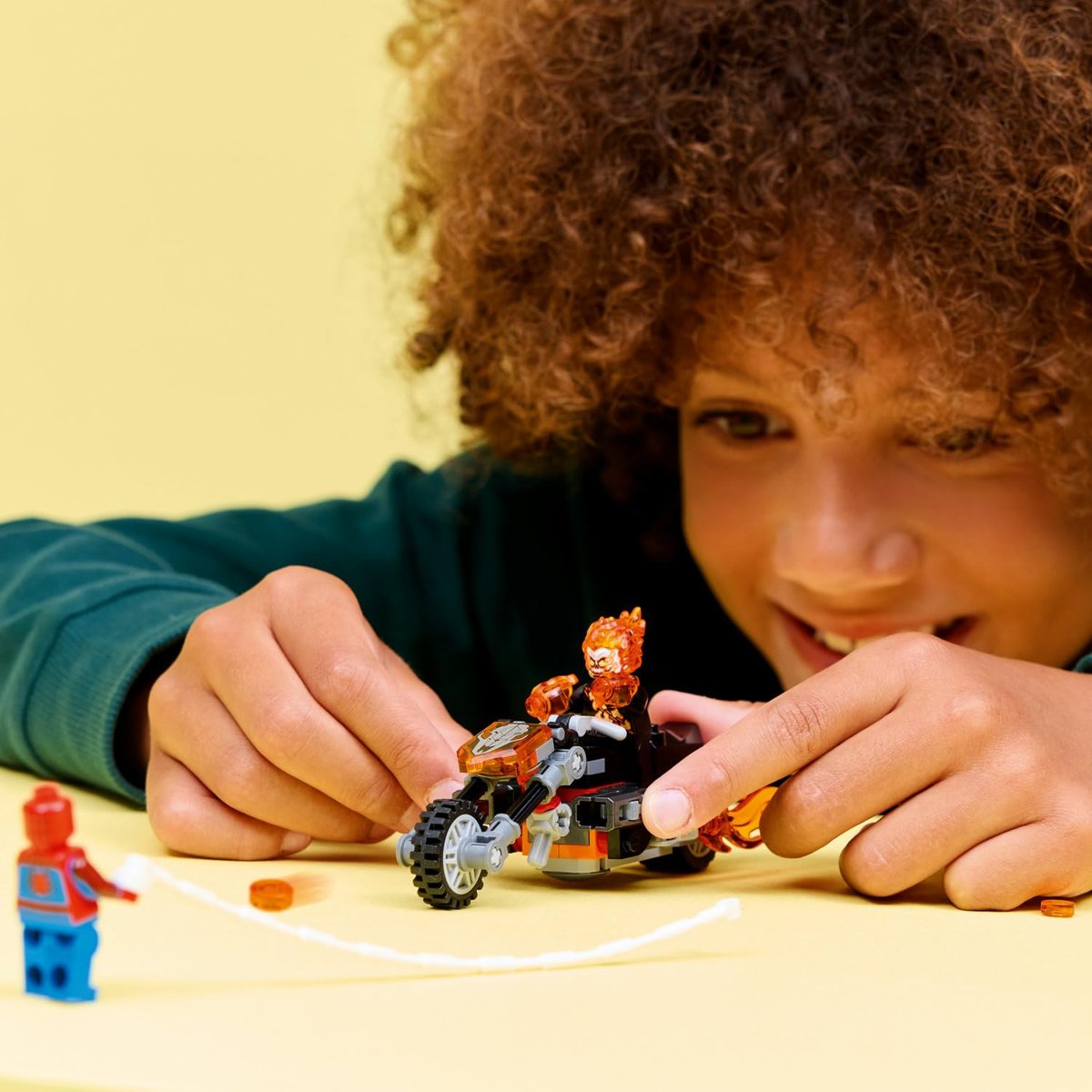 LEGO Marvel Örümcek Adam, Ghost Rider Motosikletine Karşı 76335
