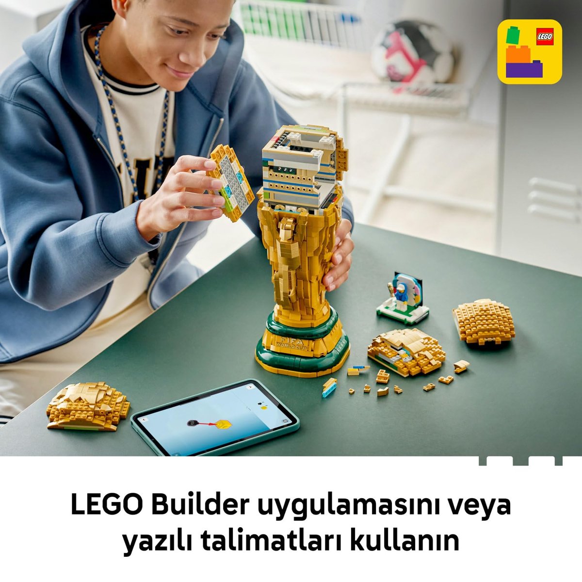 LEGO Editions FIFA Dünya Kupası Resmi Kupa 43020