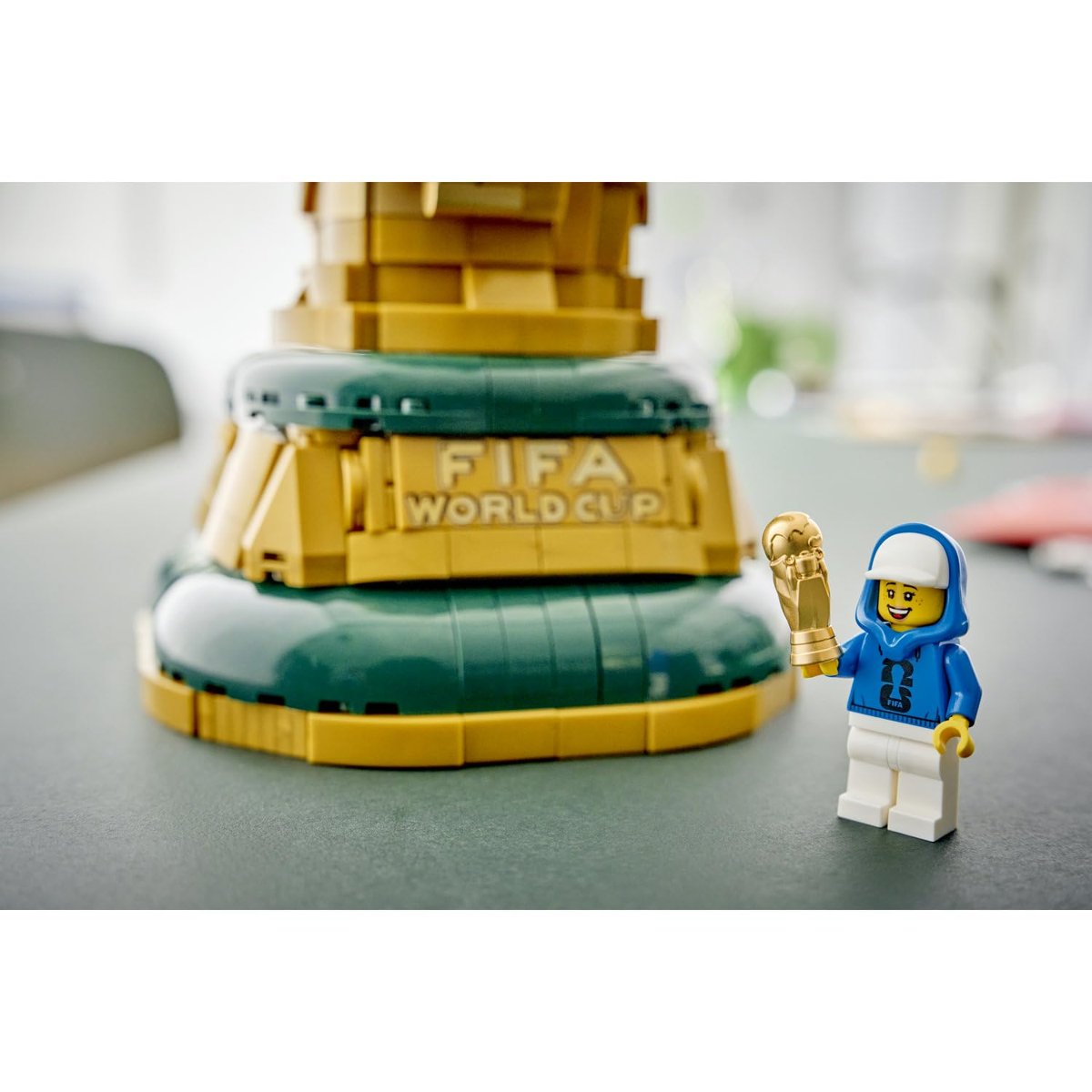 LEGO Editions FIFA Dünya Kupası Resmi Kupa 43020