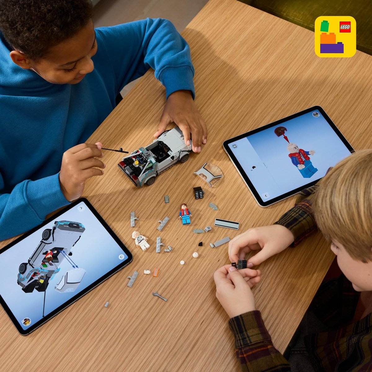 LEGO Speed Champions Geleceğe Dönüş’ten Zaman Makinesi 77256