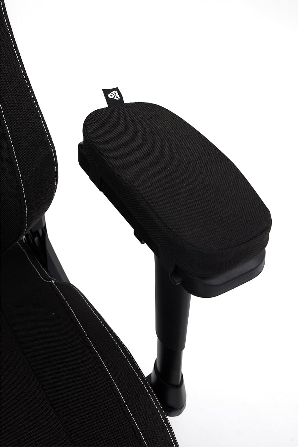 Titanseat Black Oyuncu ve Ofis Koltuğu Siyah Kumaş Kol Pedi