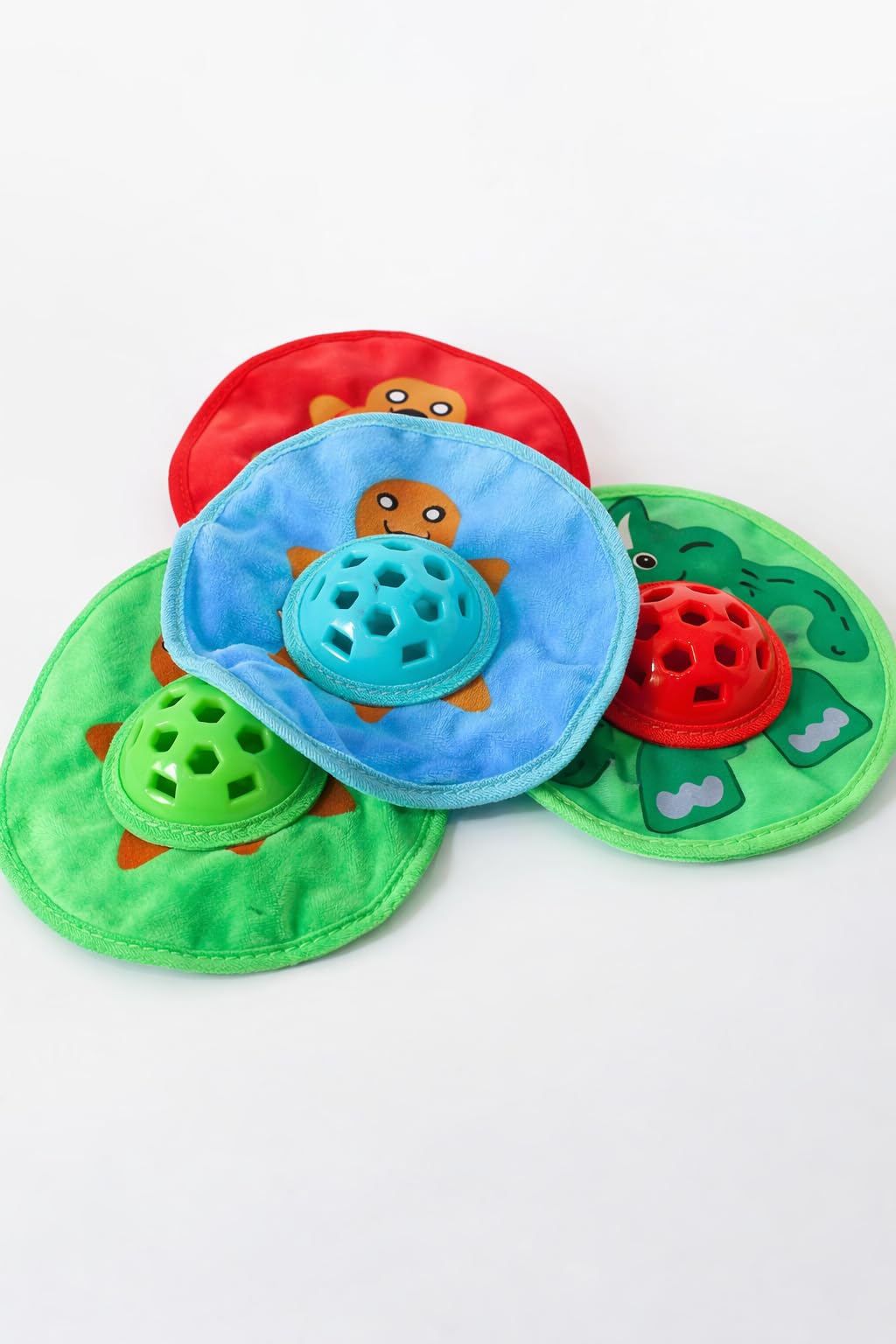 Busstier Çok Renkli Sesli Kedi Köpek Oyuncağı Ödül Mamaları İçin Zeka Geliştirici Puzzle Mama Topu Isırınca Ses Çıkaran Vıcır Vıcır Hışırtılı İnteraktif Oyun