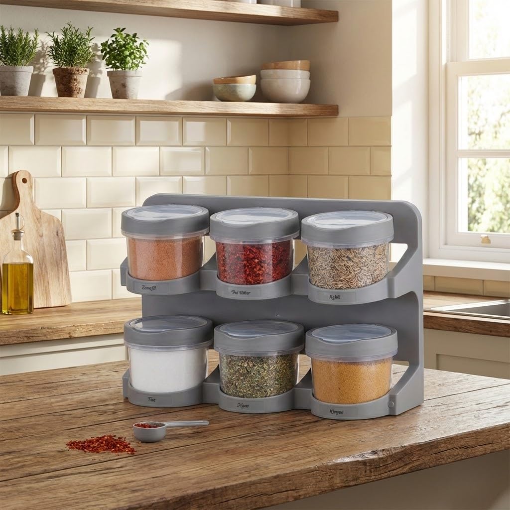 Orret Home 6’lı Standlı Baharatlık Plastik Şeffaf Kaşıklı Baharat Standı Duvara Asılabilir ve Masa Üstü Kullanılabilir Baharat Seti Mutfak Organizer