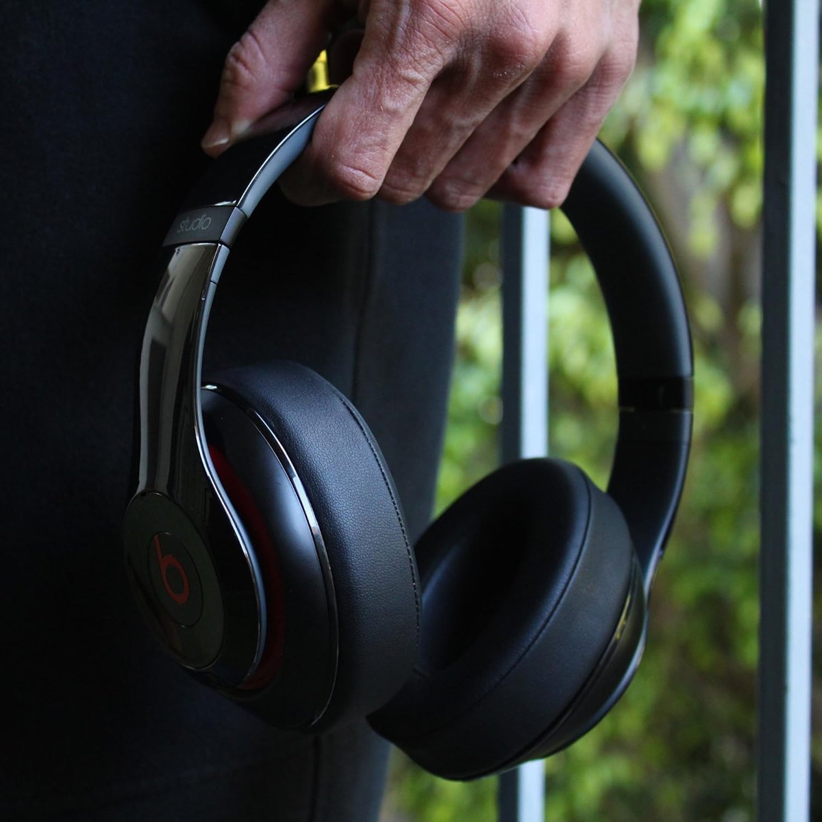 Minesk Beats Studio 2 için ve Studio 3 için (B0500), (B0501) Kablolu/Kablosuz Kulak Üstü Kulaklık Pedi Suni Deri Hafızalı Yüksek Kaliteli Materyal Kulaklık Süngeri
