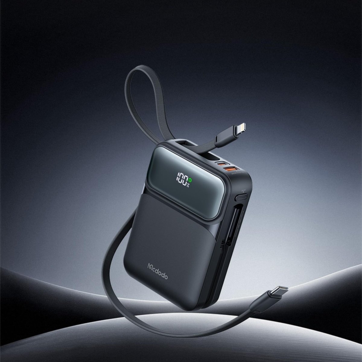 MCDODO MC-9930 20000mAh 45W PD Hızlı Şarj Dijital Göstergeli Çoklu Çıkışlı Powerbank ((Type-c/Lightning))