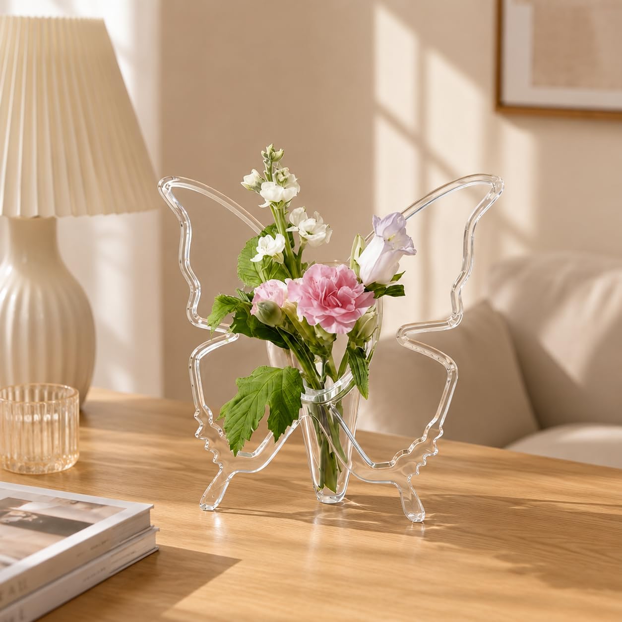 Orret Home Mini Kelebek Vazo Şeffaf Plastik Akrilik Vazo, 20x19 cm Dekoratif Çiçeklik, Masa Üstü Salon Yatak Odası Ofis Süs Vazosu, Modern Kelebek Tasarımlı Şeffaf Çiçek Vazoluğu