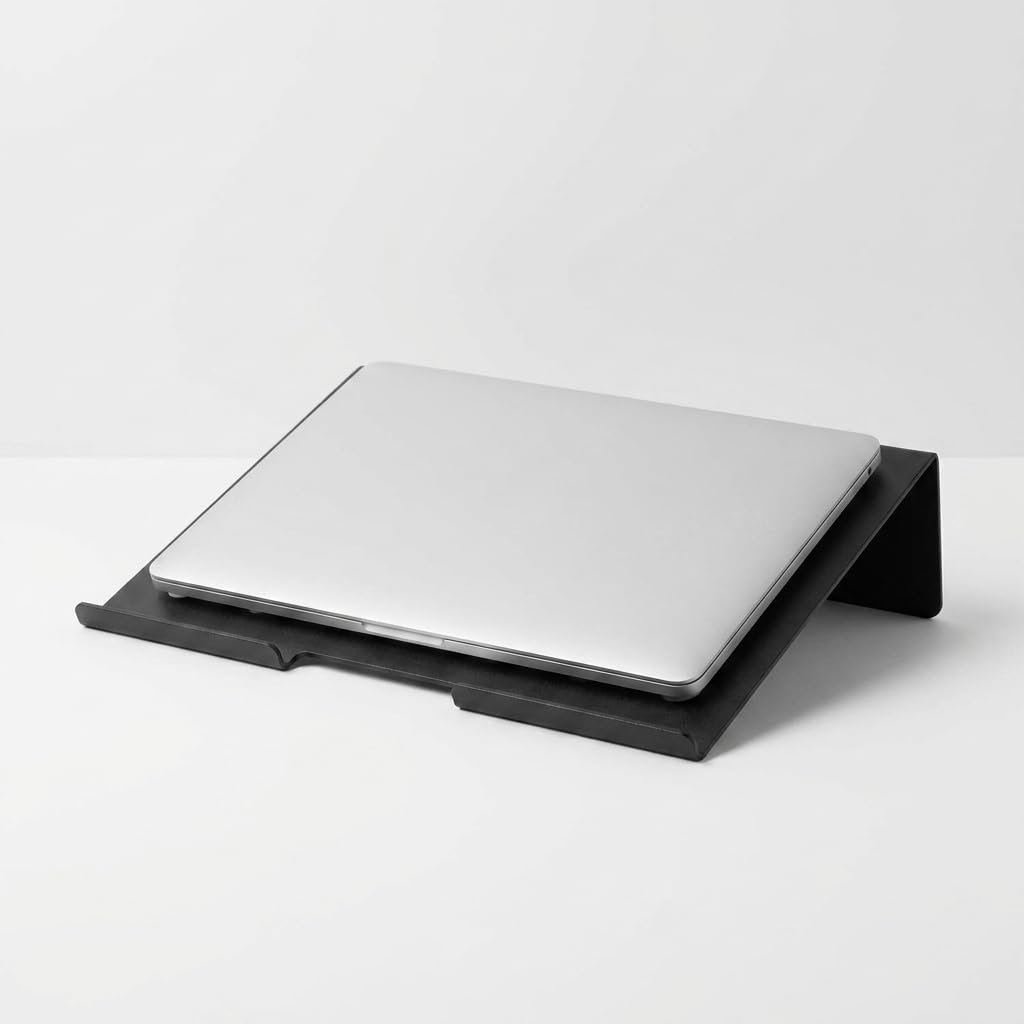 Deconox Metal Laptop Standı, Siyah Dizüstü Bilgisayar Yükseltici Stand, 38x26 cm Havalandırma Delikli Ergonomik Açılı Notebook Standı, Özel Boyalı Masaüstü Laptop Yükseltici