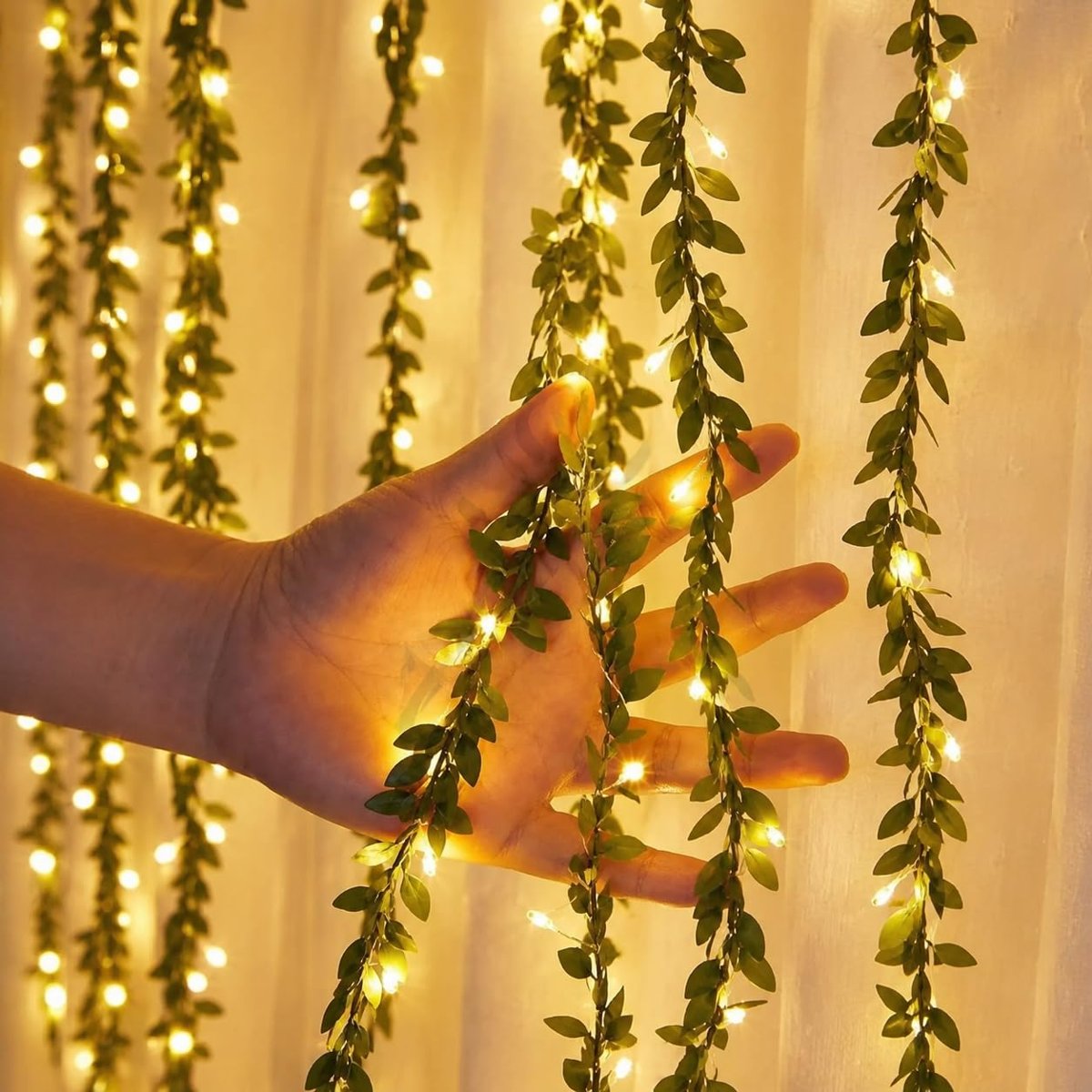 Dekoratif Ledli Sarmaşık Işıklı 7 Metre Yapay Yaprak Şerit Ve 5 Metre Günışığı Peri Led
