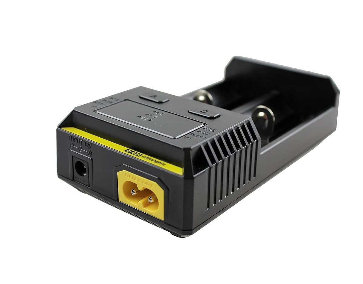 Nitecore NEW i2 Akü Şarj Cihazı, Akülü Piller için İki Yuvalı Şarj Cihazı, Ev ve Araba için Şarj İst